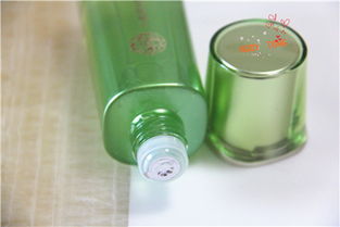 abbytong點評水嫩精純明星美肌水 極致水潤體驗，重現明星光彩