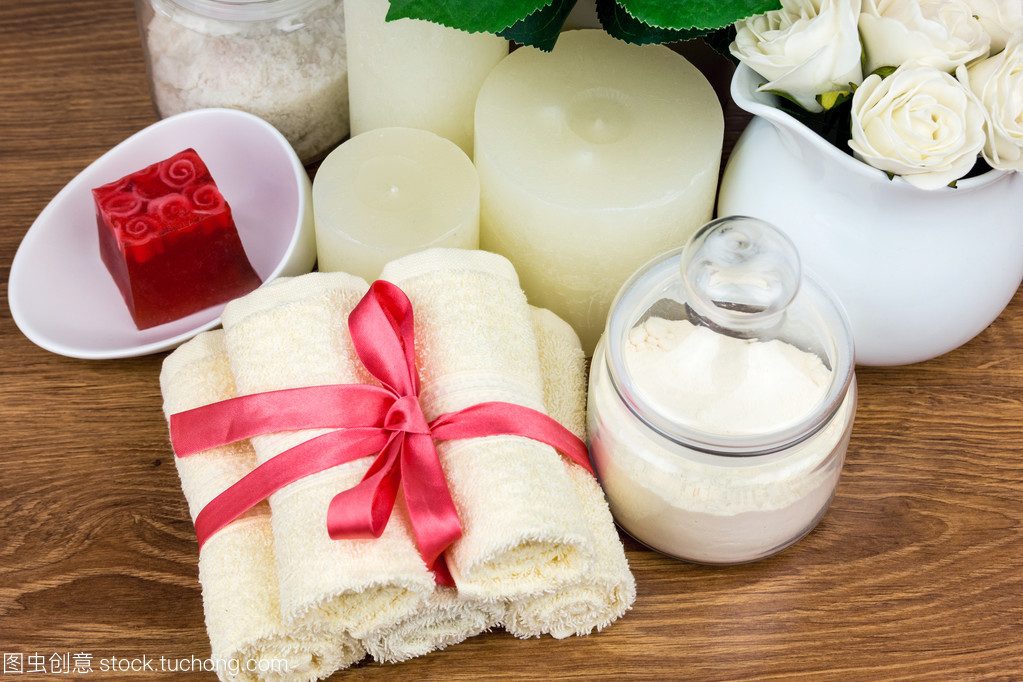 個人衛(wèi)生新境界 從沐浴配件到化妝品及衛(wèi)生用品的全方位呵護